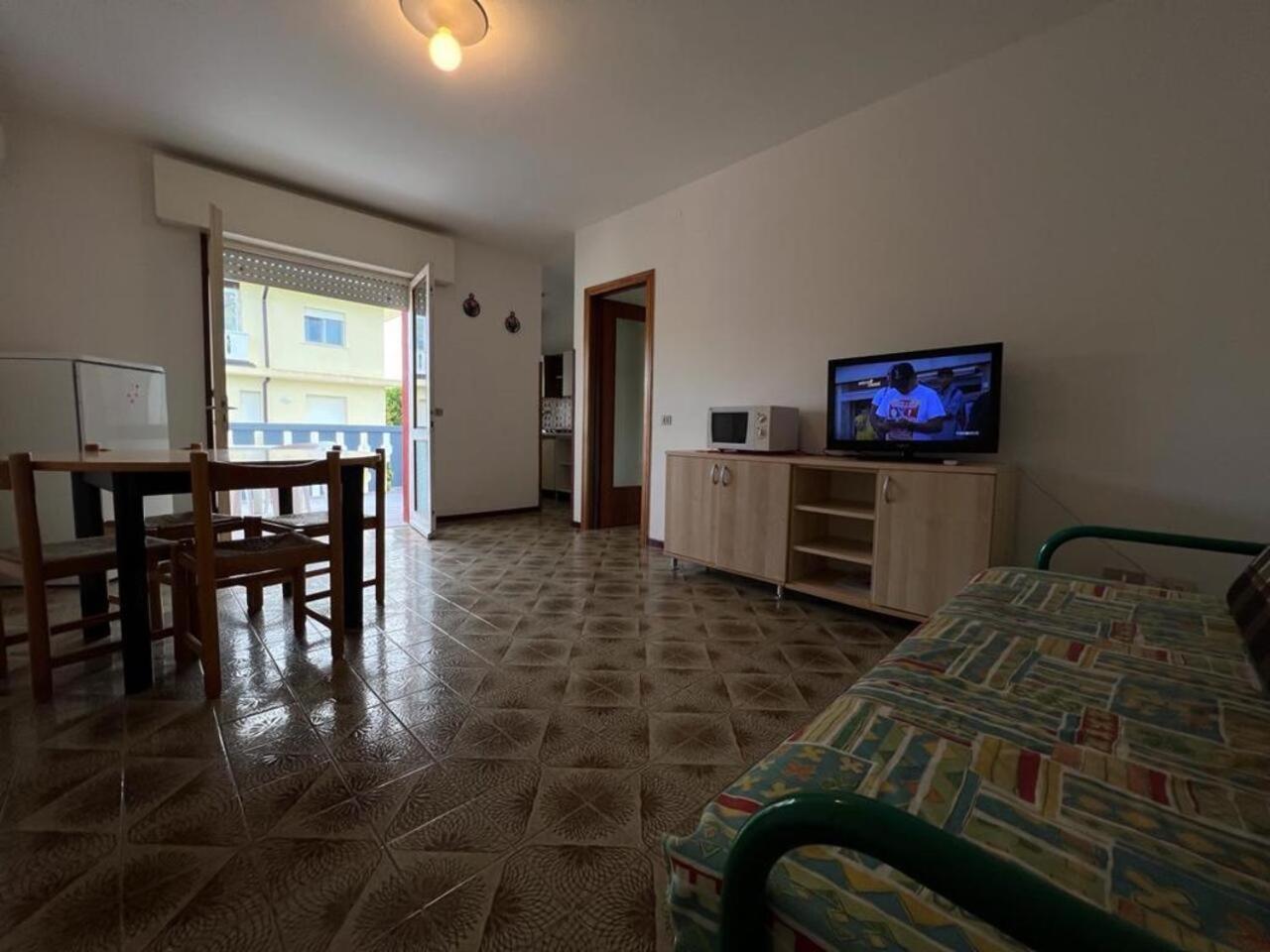 Condominio Ivelca 리그나노 사비아도로 외부 사진