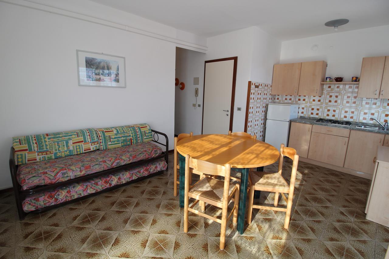 Condominio Ivelca 리그나노 사비아도로 외부 사진